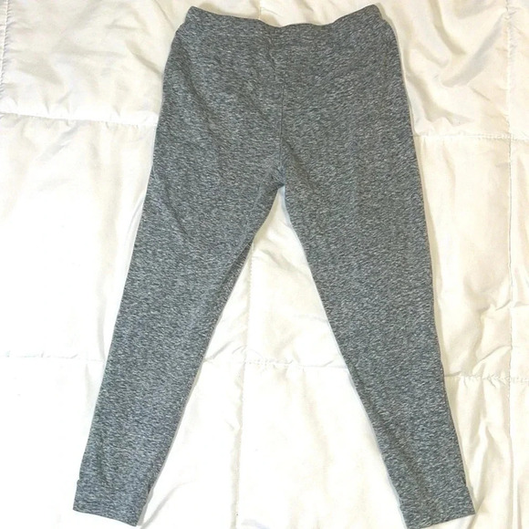 Girl Zip Up Hoodie w/Jogger Pants/Capri Bundle (2) - Size 6X - Picture 7 of 12